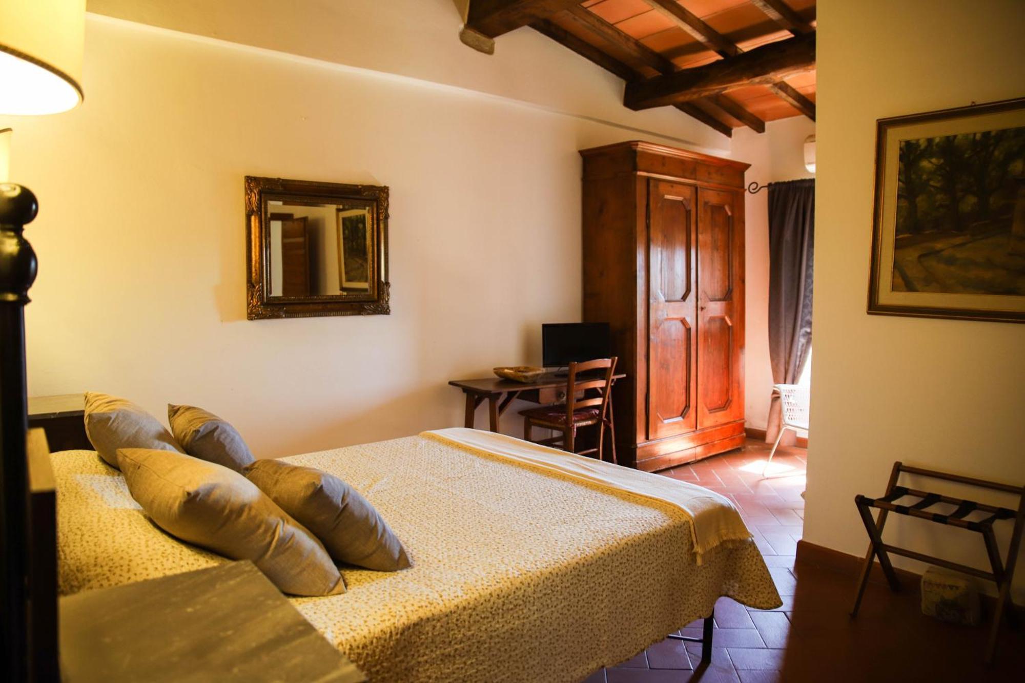 Bio Agriturismo Poggio Aione Saturnia Exterior foto